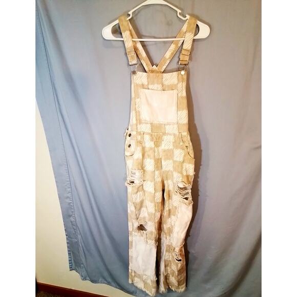 POL; Tan and cream overalls - Picture 5 of 8